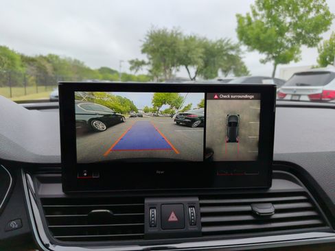 Used 2022 Audi Q5 2.0T Premium Plus image 18