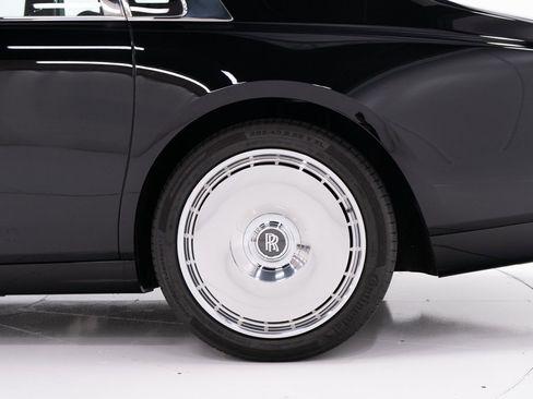 Certified 2023 Rolls-Royce Phantom Sedan w/ The Phantom Package image 53