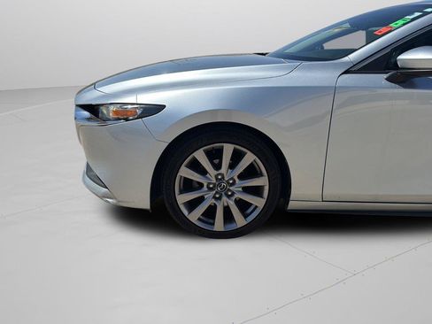 Used 2020 MAZDA MAZDA3 Sedan w/ Select Package FWD image 28