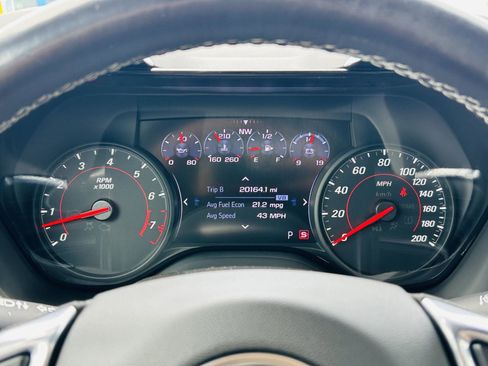 Used 2022 Chevrolet Camaro SS RWD image 16