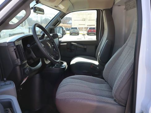 New 2026 Chevrolet Express 3500 w/ Power Convenience Package image 8