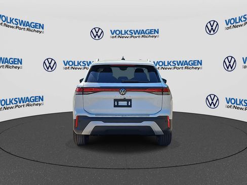 Used 2026 Volkswagen Tiguan S FWD image 7