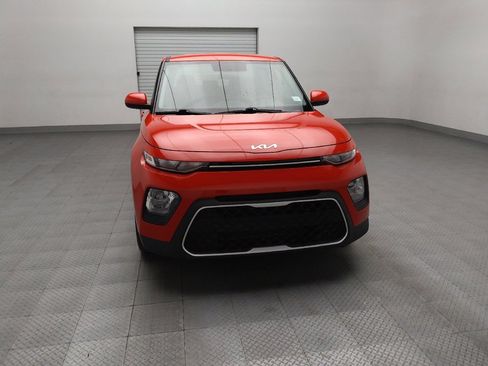 Used 2022 Kia Soul LX image 14