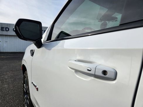 Used 2022 GMC Yukon XL AT4 w/ Max Trailering Package image 41