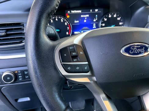 Used 2021 Ford Explorer XLT w/ Equipment Group 202A image 48