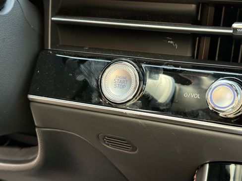 Used 2026 Genesis GV70 3.5T Sport Prestige image 25