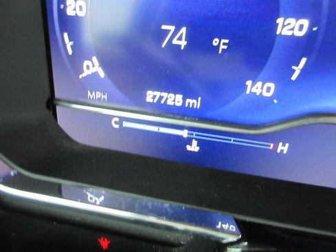 Used 2023 Chevrolet Silverado 1500 LTZ AWD/4WD image 37
