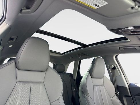 Certified 2025 Audi Q5 Premium Plus w/ Premium Plus image 11