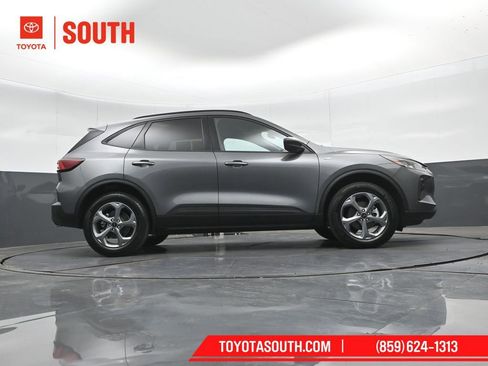 Used 2025 Ford Escape ST-Line AWD/4WD image 36