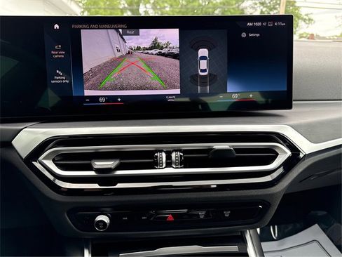 Used 2024 BMW 330i xDrive Sedan w/ Convenience Package image 32