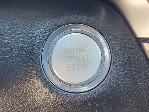 Certified 2022 Kia Telluride SX w/ SX Prestige Package image 30