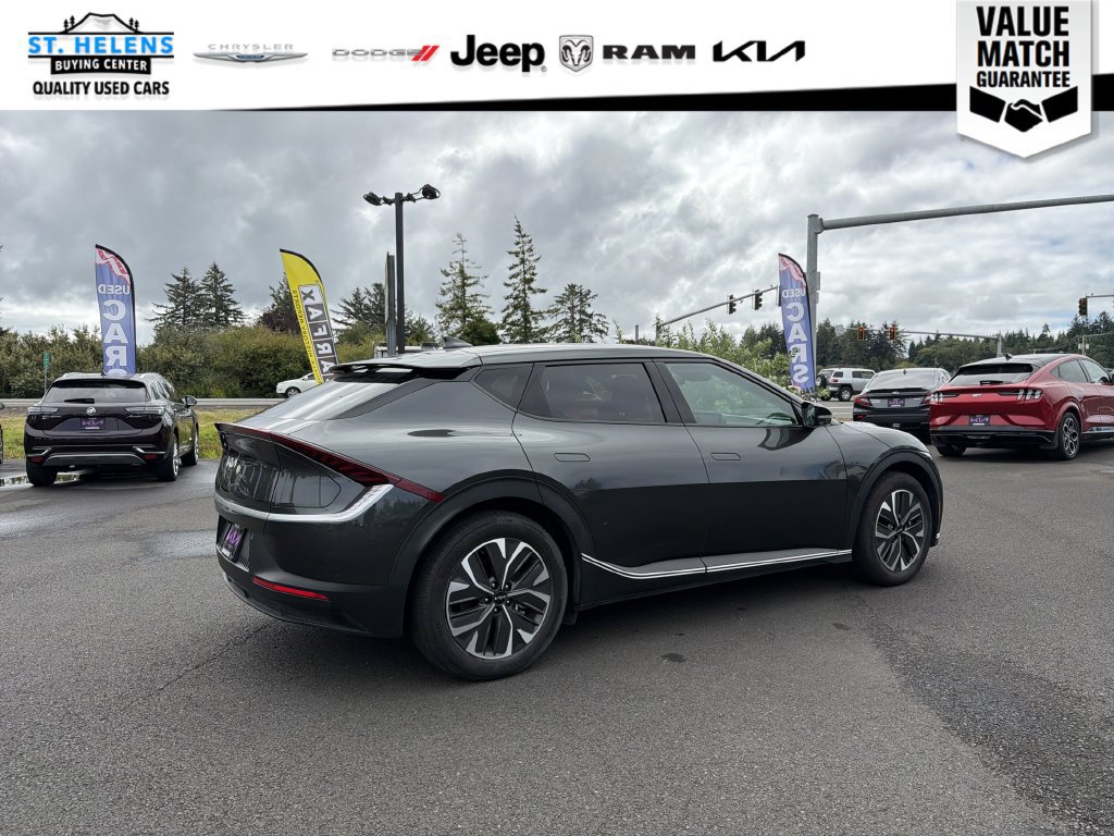 Used 2024 Kia EV6 Light AWD/4WD image 8