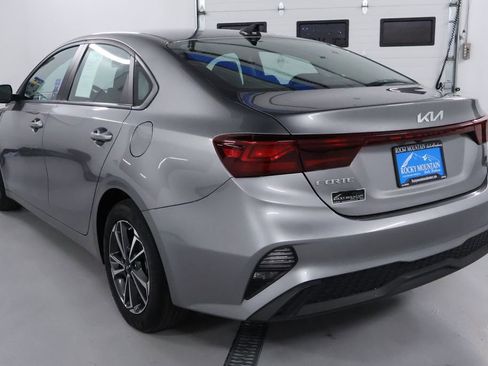 Used 2024 Kia Forte LXS image 5