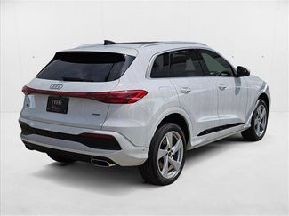 New 2025 Audi Q5 Premium Plus w/ Premium Plus video 2