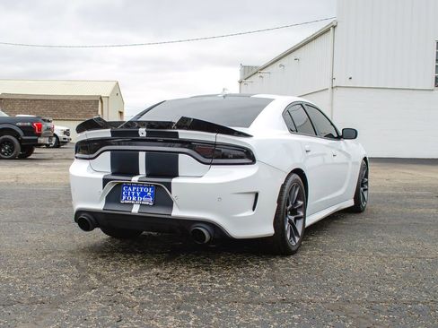 Used 2023 Dodge Charger Scat Pack RWD image 4