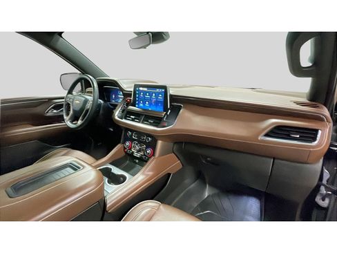 Used 2023 Chevrolet Tahoe High Country w/ Premium Package image 20