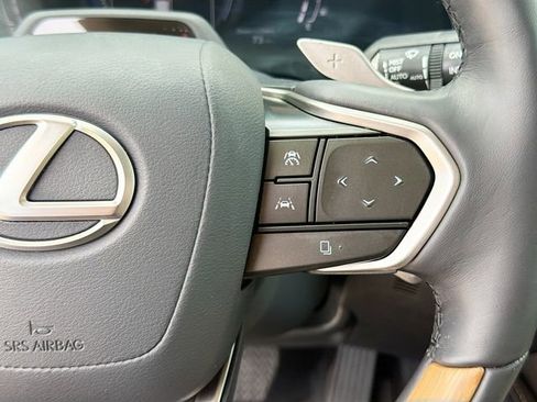 Used 2024 Lexus RX 350 w/ Convenience Package AWD/4WD image 39