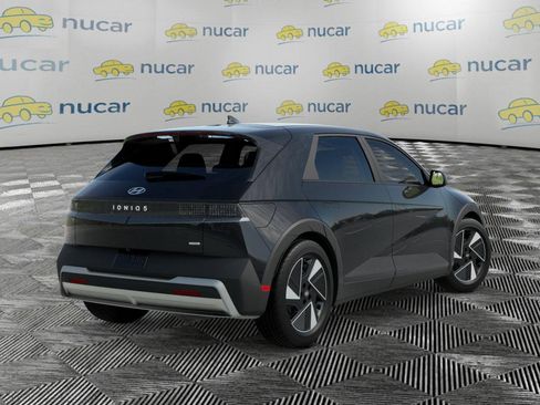 New 2026 Hyundai Ioniq 5 SEL image 4