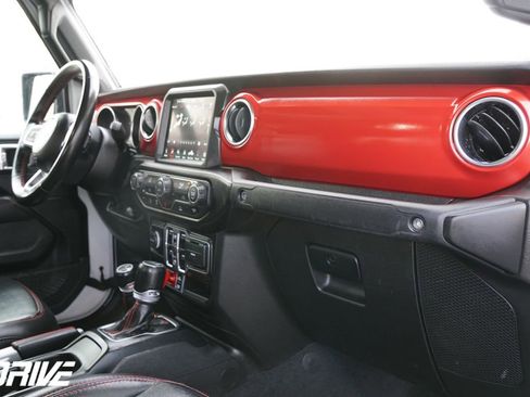 Used 2022 Jeep Gladiator Rubicon w/ Trailer Tow Package image 42