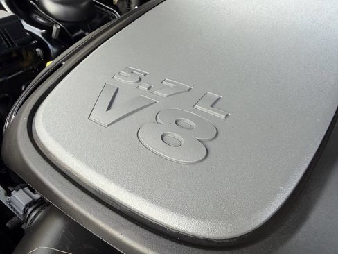 Used 2013 Dodge Challenger R/T Plus image 27