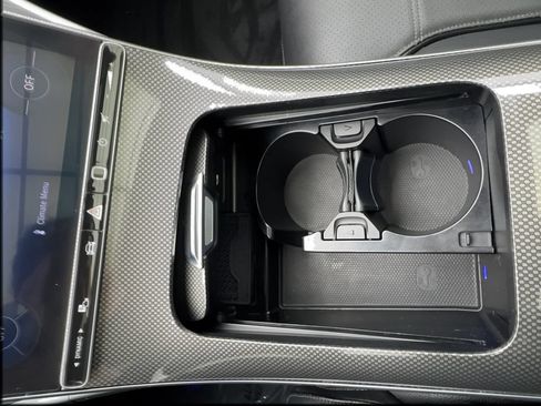 Used 2024 Mercedes-Benz C 300 Sedan image 41