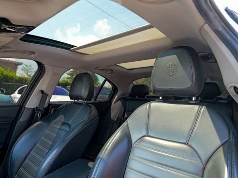 Used 2017 Alfa Romeo Giulia Ti w/ TI Lusso Package image 22