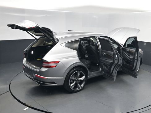 Used 2025 Genesis GV80 3.5T Prestige image 28