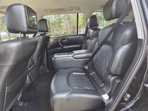 Used 2023 Nissan Armada Platinum w/ Captain's Chairs Package image 19