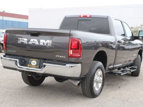 Used 2025 RAM 3500 Big Horn AWD/4WD image 5