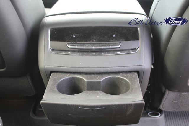 Used 2024 Cadillac Escalade Premium Luxury w/ LPO, Floor Liner Package AWD/4WD image 15