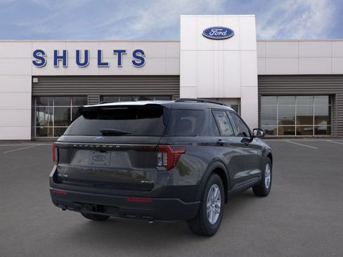 New 2026 Ford Explorer Active image 8
