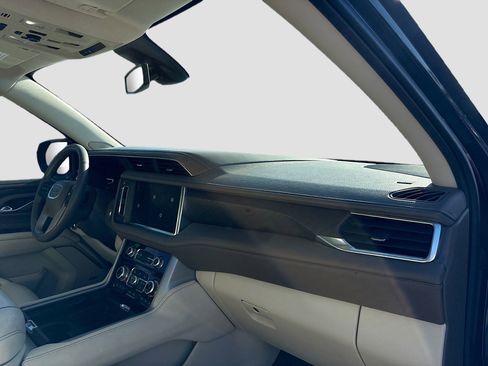 Used 2022 GMC Yukon Denali image 15
