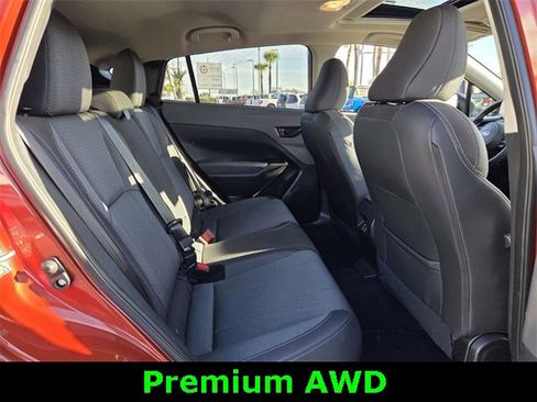 Used 2024 Subaru Crosstrek 2.0i Premium image 16