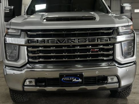 Used 2021 Chevrolet Silverado 2500 LTZ w/ LTZ Premium Texas Edition AWD/4WD image 3