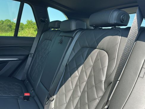 New 2026 BMW X5 sDrive40i w/ M Sport Package image 16