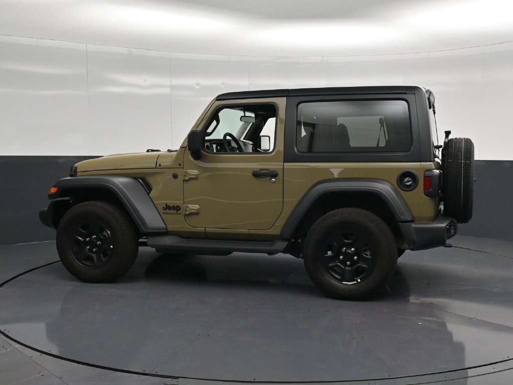 Used 2026 Jeep Wrangler Sport AWD/4WD image 8