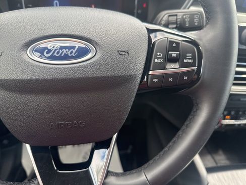 Used 2023 Ford Escape Active AWD/4WD image 30