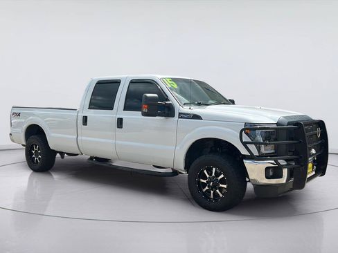 Used 2015 Ford F250 XL w/ Power Equipment Group AWD/4WD image 1