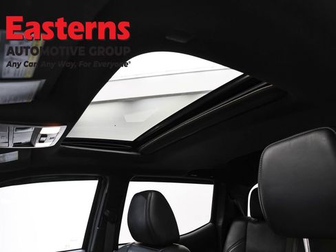 Used 2019 Toyota Tacoma TRD Sport w/ TRD Premium Sport Package image 34