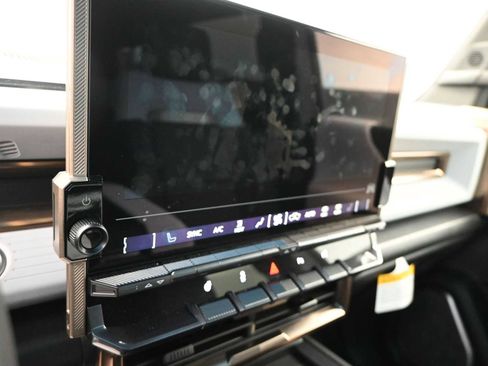 New 2025 GMC Hummer EV 3X image 15