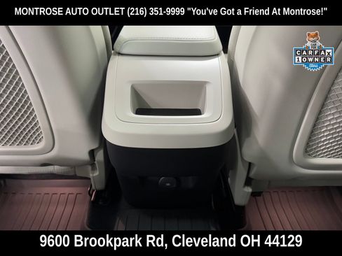 Certified 2024 Volvo XC60 B5 Plus w/ Protection Package Premier AWD/4WD image 39