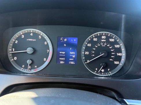 Used 2017 Hyundai Sonata Limited image 19