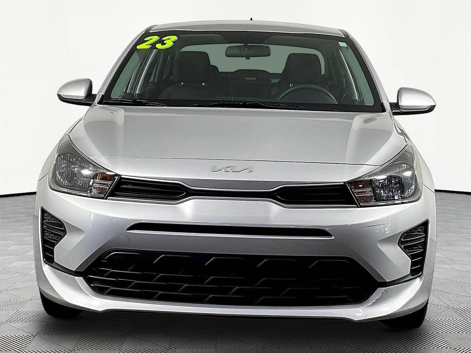 Used 2023 Kia Rio LX FWD image 2