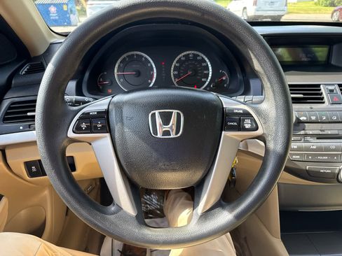 Used 2012 Honda Accord LX image 19