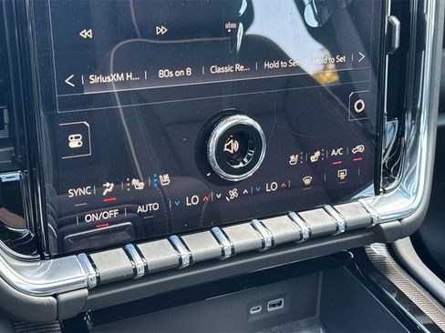 New 2026 GMC Yukon XL Elevation w/ Elevation Premium Package image 21