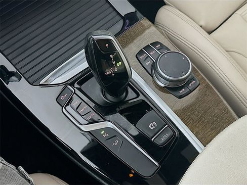 Used 2019 BMW X3 xDrive30i w/ Convenience Package image 16