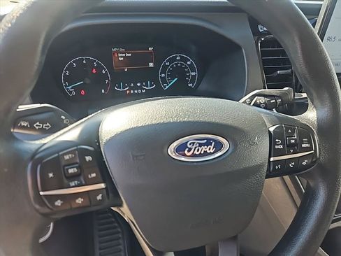 Used 2023 Ford Transit 350 XLT RWD image 19
