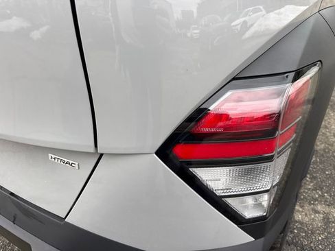 New 2026 Hyundai Kona SE image 12