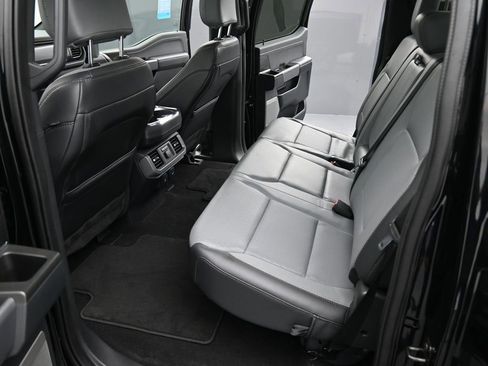 Used 2024 Ford F150 Lightning Lariat image 28