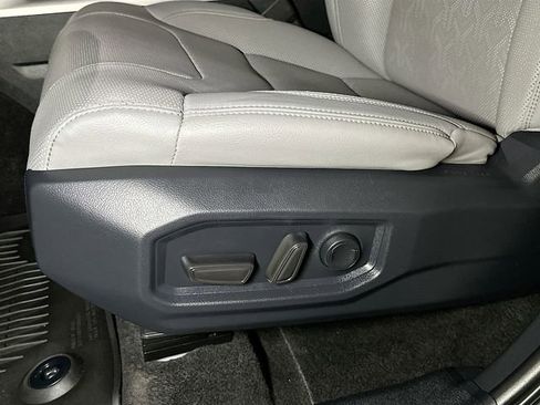 Used 2022 Toyota Tundra SR5 w/ TRD Off-Road Premium Package image 16